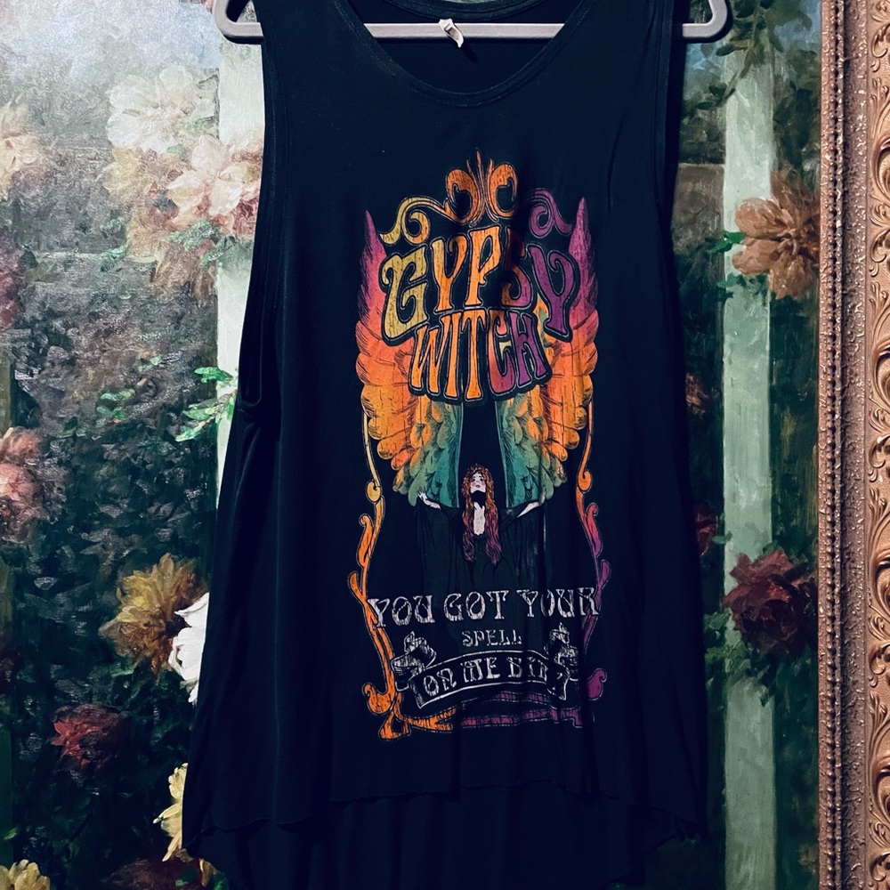 Spell gypsy Tee - Picture 2 of 7